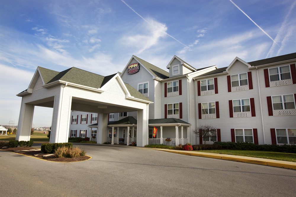Lancaster Inn & Suites Манхейм Экстерьер фото